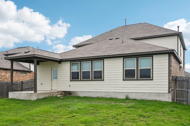 Photo - 7634 Leonardo Dr