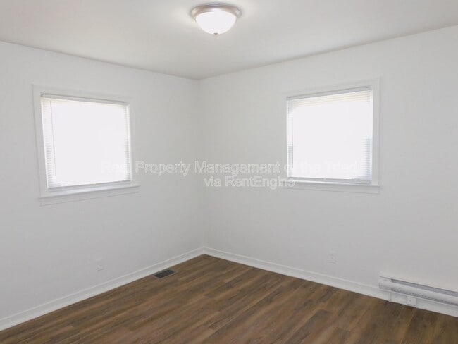 Photo - 1434 Argonne Blvd