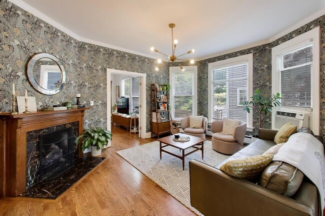 Photo - 1911 Colfax St