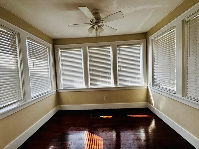 Photo - 1644 McFarland Rd