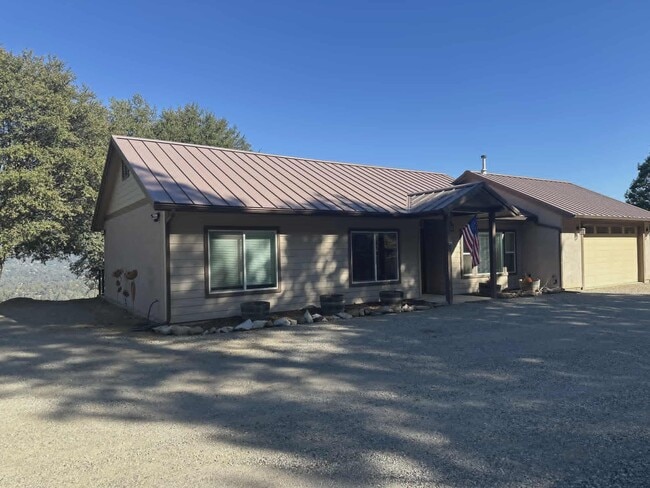 Photo - 39034 CA-41 House