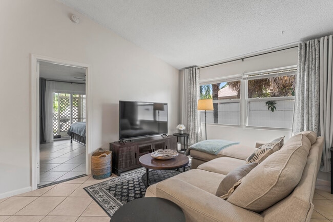 Photo - 8745 Sol Terrace