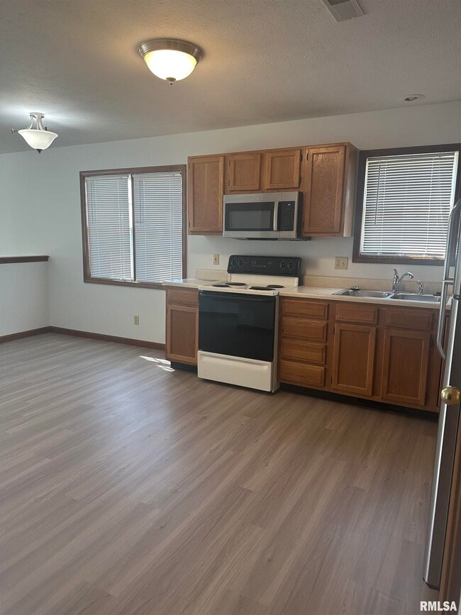 Photo - 3130 Cascade Dr