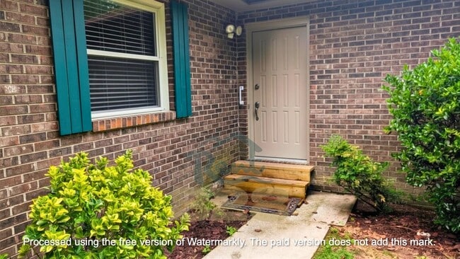 Photo - 609 Pineland Rd