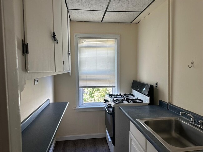 Photo - 26 Marchand St Unit 3