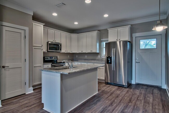 Photo - 292 Date Palm Ln