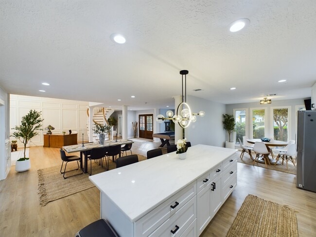 Photo - 7702 Antoine Dr