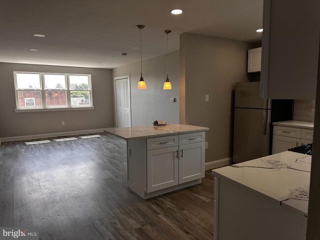 Photo - 1441 Vista St