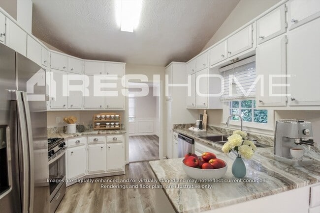 Photo - 2650 Laurel Woods Ln SE