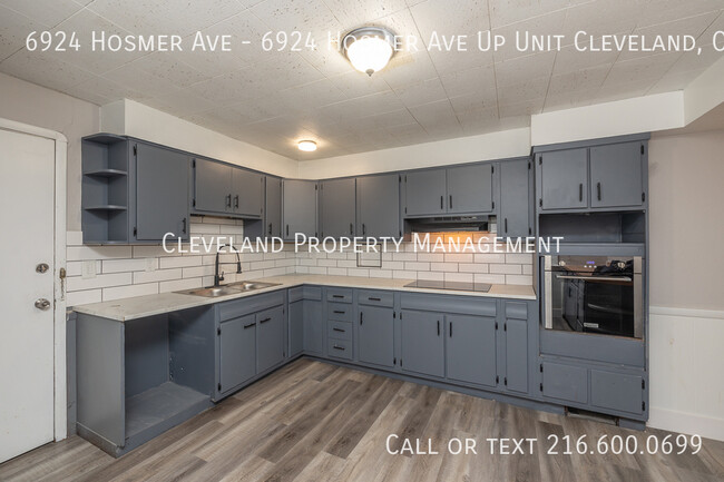 Newly Renovated Cleveland Duplex - Newly Renovated Cleveland Duplex House