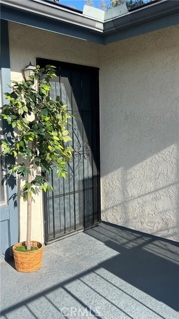 338 E Meats Ave