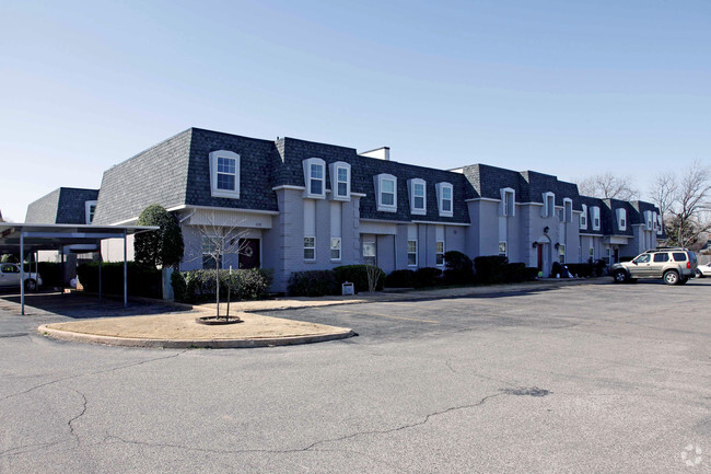 Photo - Barrington Condominiums