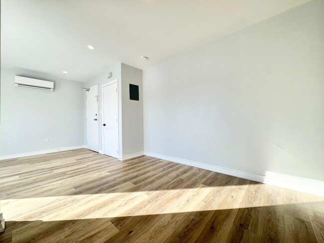 Photo - 24 Wellington St Unité 9