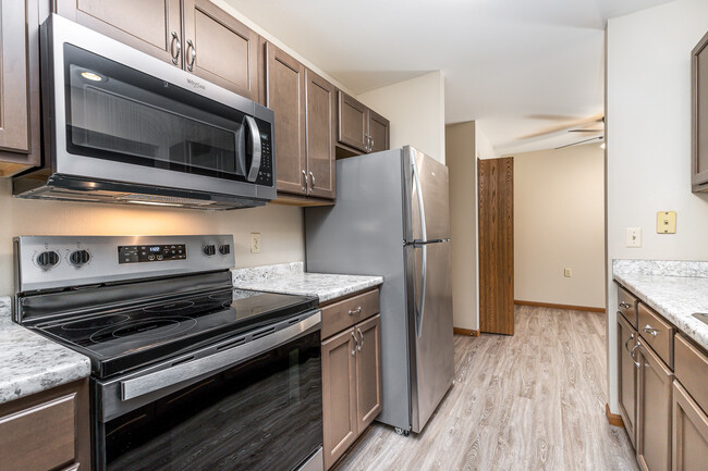 Applegate I - Applegate I Apartments