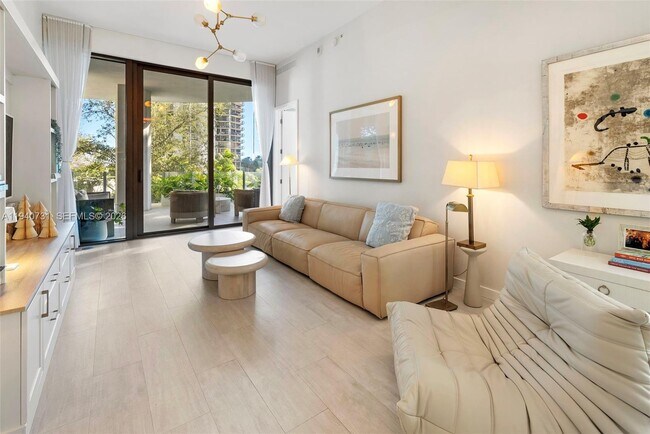 Photo - 2831 S Bayshore Dr Unit 401