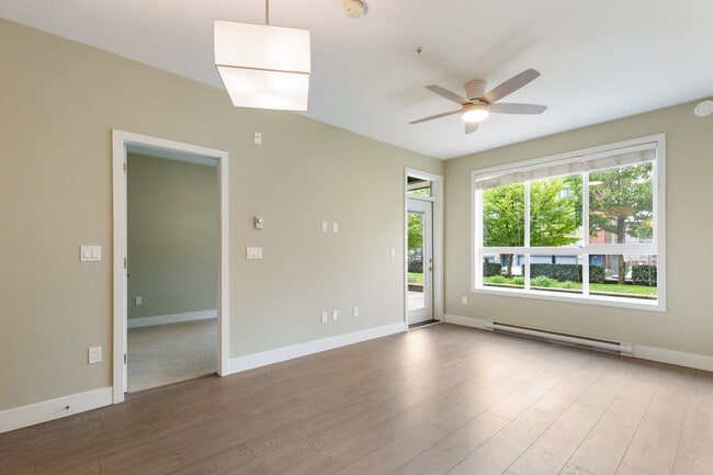 Photo - 1948-1948 N Parallel Rd