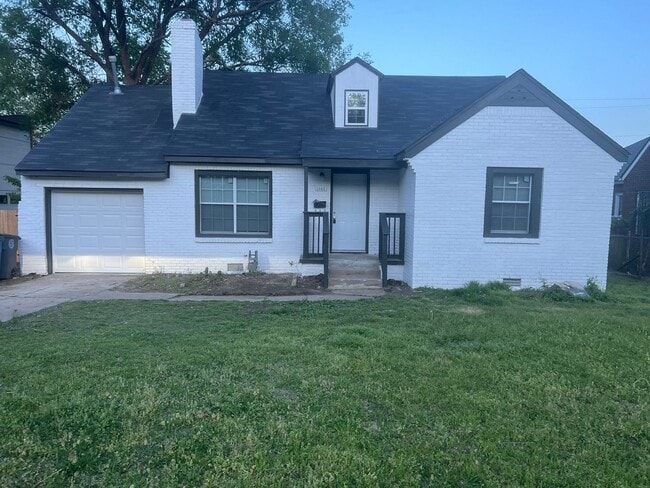 Gorgeous Fully Renovated 4 bedroom 1 bath ... - Gorgeous Fully Renovated 4 bedroom 1 bath ... House
