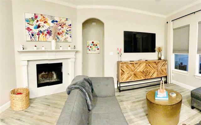 Photo - 3526 Ivandell Ave