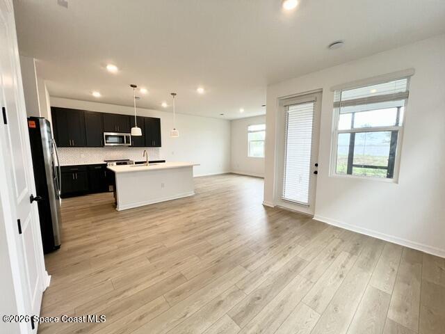 Photo - 1389 Bluewater Ln