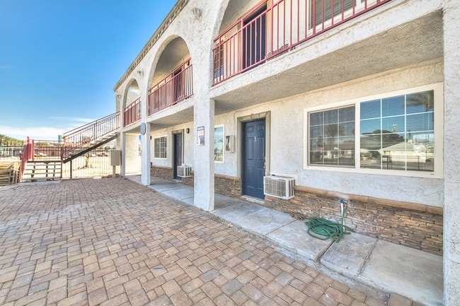 Primary Photo - 1116 S. 3rd St.