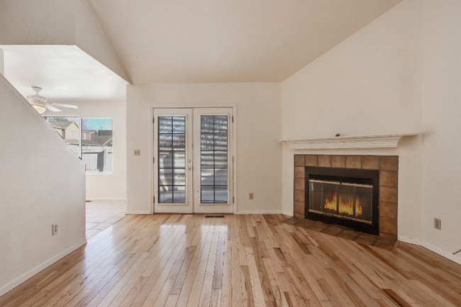 Photo - 11277 Holly St Townhome