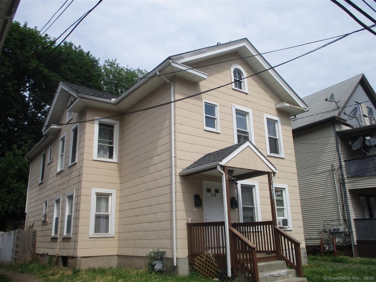 Photo - 110 Franklin St
