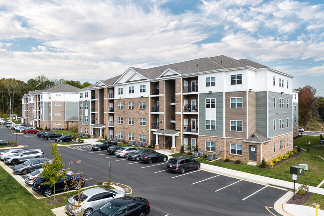 The Residences at Potomac Crest Apartments For Rent in Stafford, VA ...