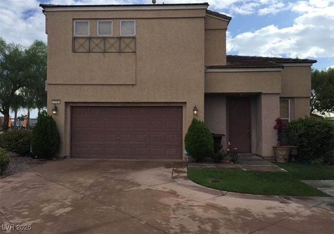 Building Photo - 704 Chase Tree St