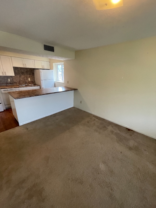 Photo - 1662 Summit St Unit C3