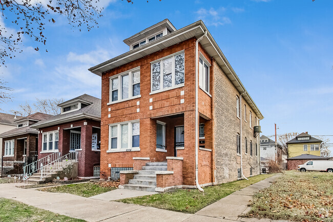 Building Photo - 8204 S Marquette Ave Rental