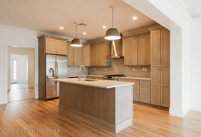 Photo - 43 Oakwood Ln