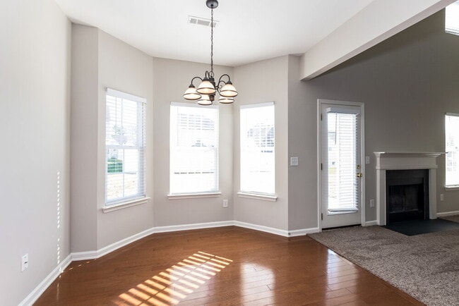 Photo - 8732 Hazelcroft Ln