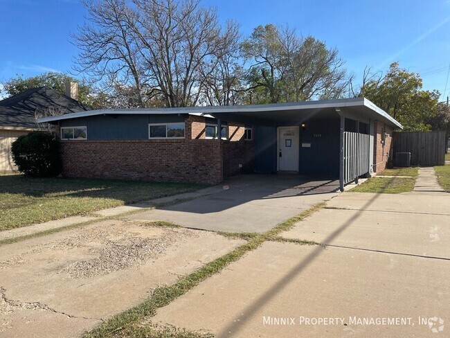 Building Photo - 2619 47th St Rental