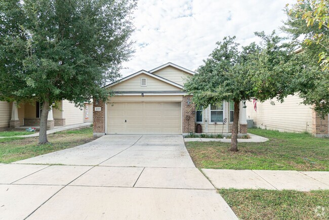 Building Photo - Move in special!!! Rental