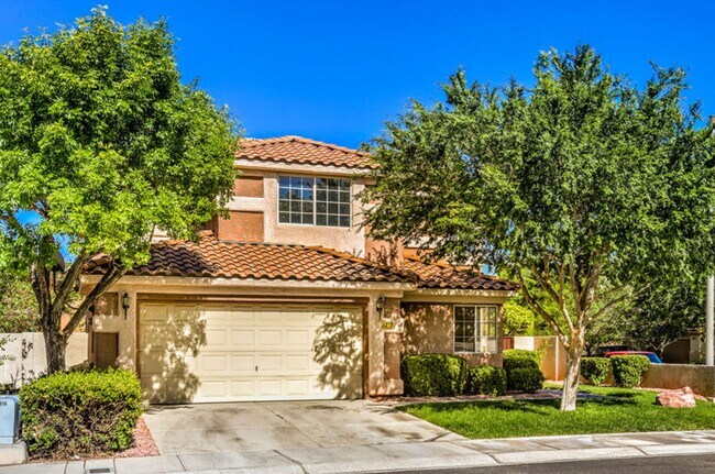 Photo - Amazing Home In Peccole Ranch