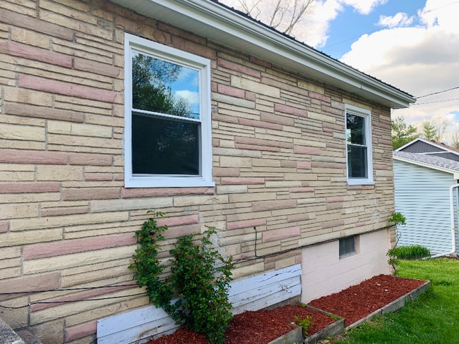 Photo - 6289 Marsh Rd