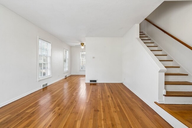 Photo - 2100 Sumner St Unit 2100