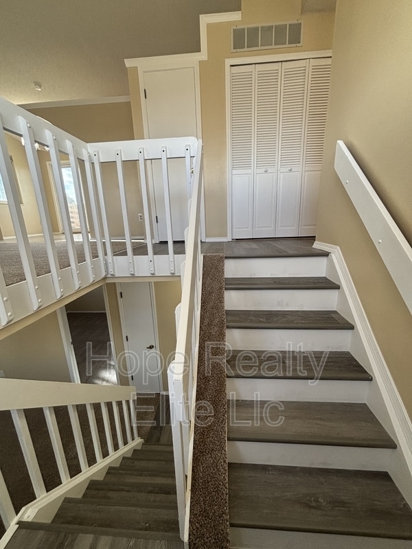 Photo - 902 Rancher Dr