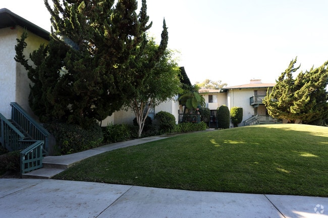 Westview Apartments - Westview Apartments