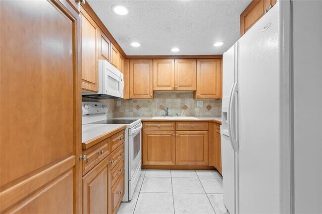 Photo - 11101 Royal Palm Blvd Unit 102