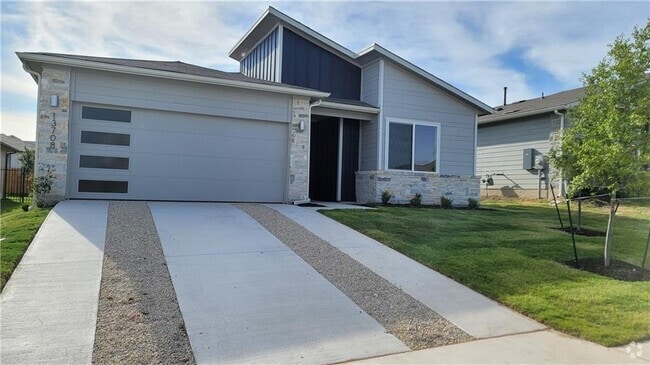 Building Photo - 13708 Zuhause Dr Rental