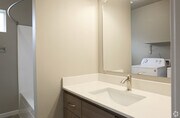 Bathroom/Laundry