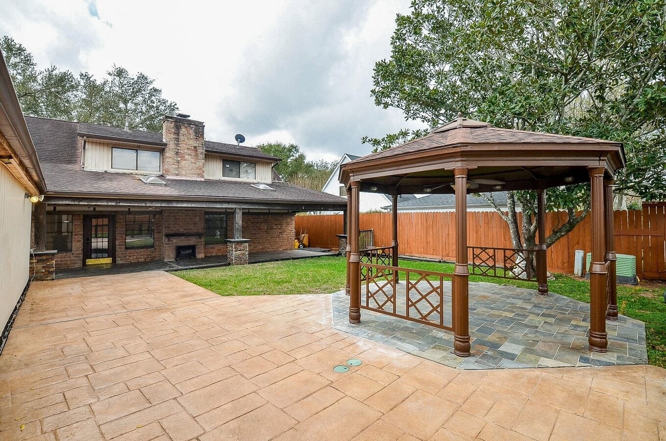 Photo - 2407 Sugar Mill Dr