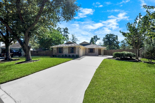 Photo - 2102 Rolling Glen Dr