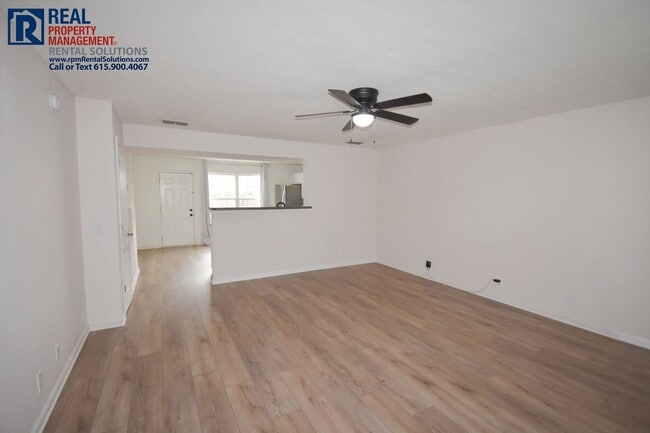 6028 Sagi Cir