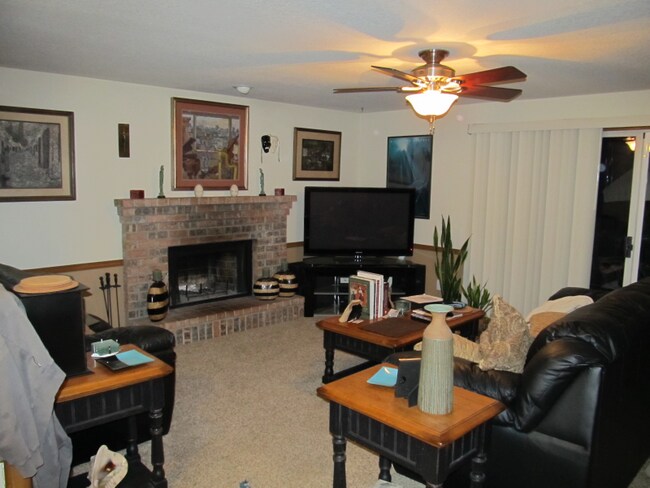 Photo - 12490 SW North Dakota St