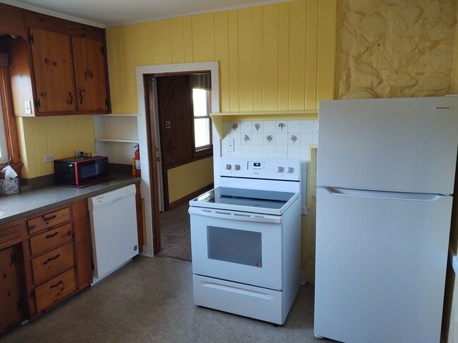 Photo - Wake Up to the View of the Great Smoky Mountains overlooking picturesque Downtown Sylva!!