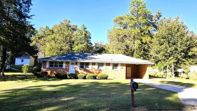 Photo - 114 Benton Ave