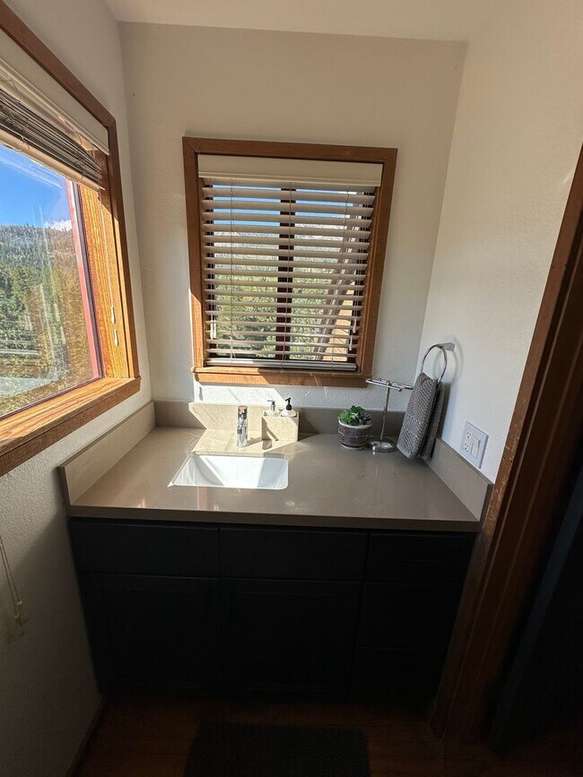 Photo - Spacious Aspen Creek Condo with Loft & Mou... Unit 314