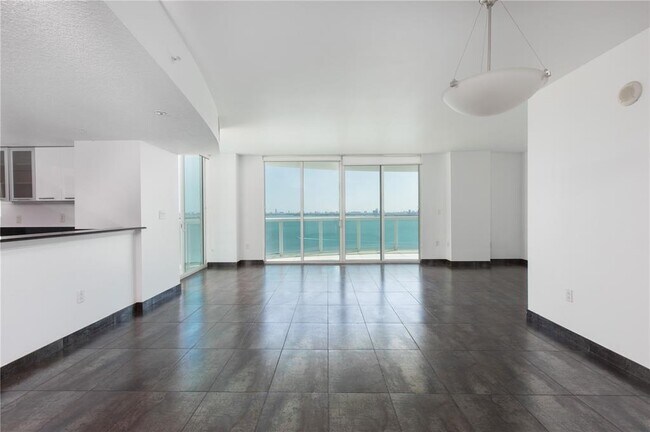 Photo - 1800 N Bayshore Dr Unit 1901